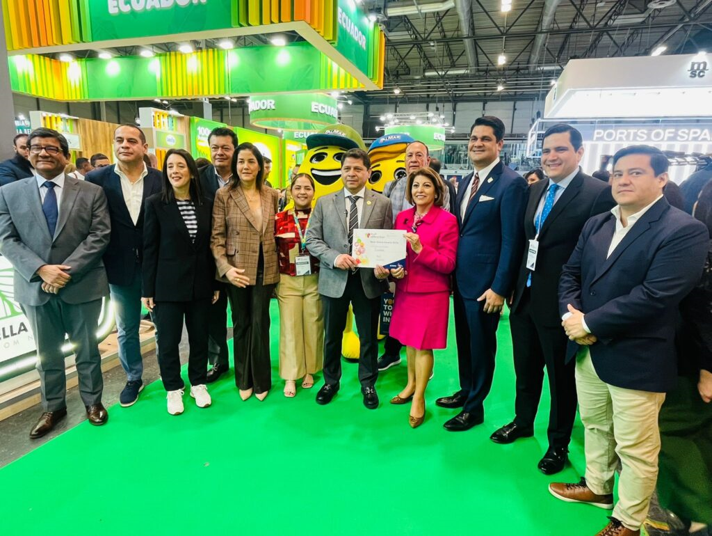 Ecuador gana el premio al mejor stand en la Feria Fruit Attraction 2024 ...