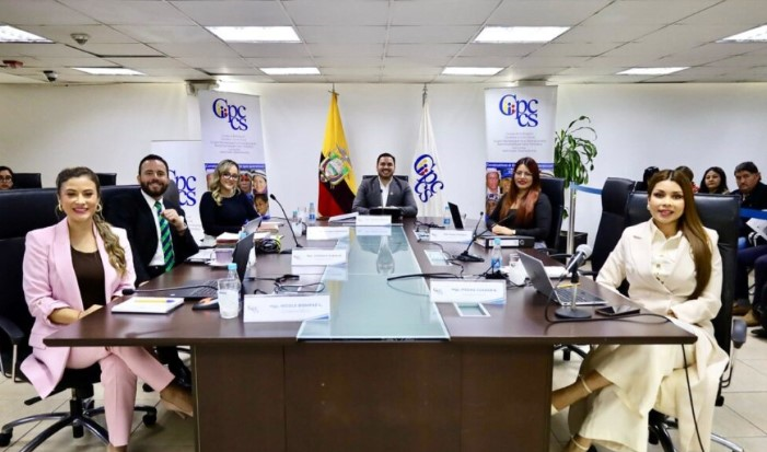 Cpccs aprueba nuevas disposiciones para el concurso de Fiscal General